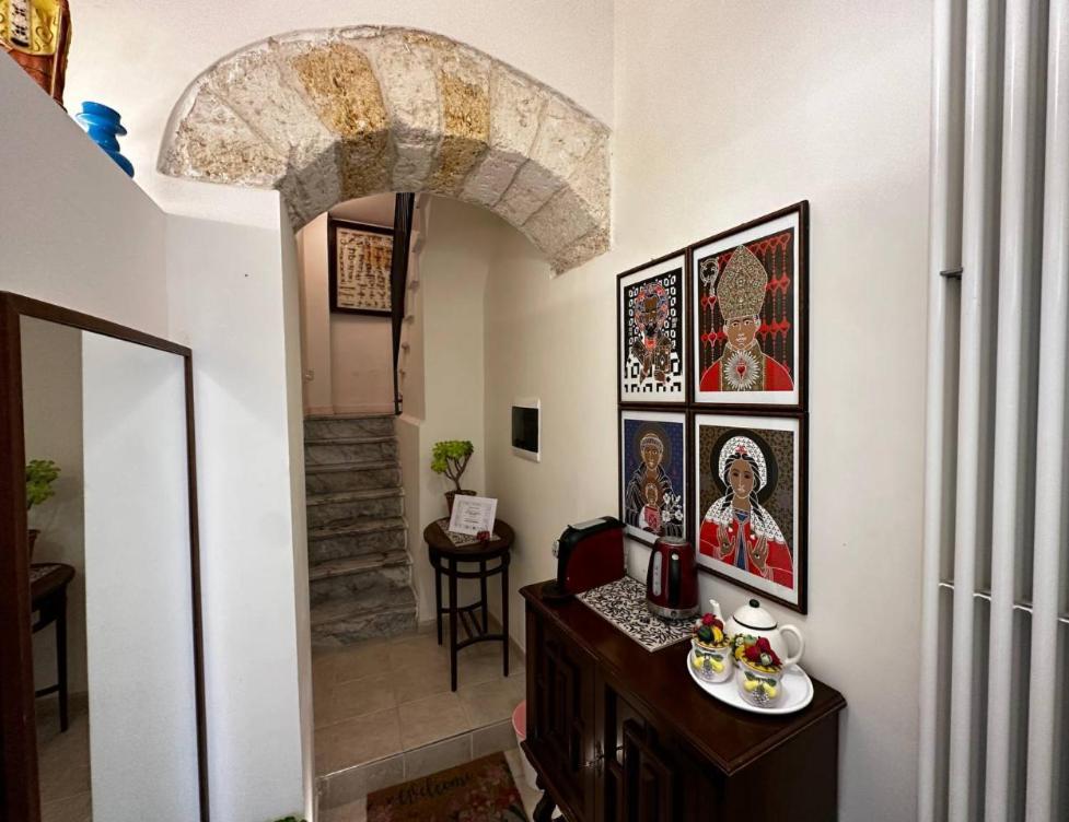 Enchanting Room In Bari Old Town Eksteriør bilde